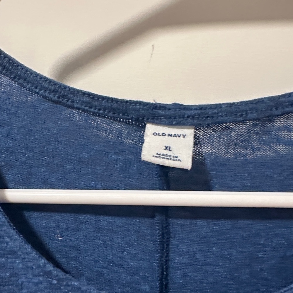 Old Navy Heather Blue Tee XL